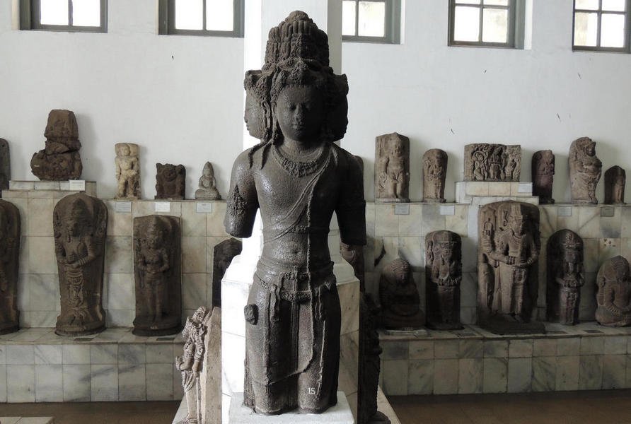 artifactsmuseum3.jpg