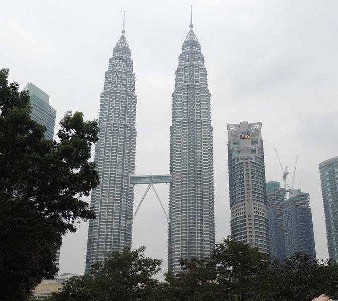 twintowers2.jpg