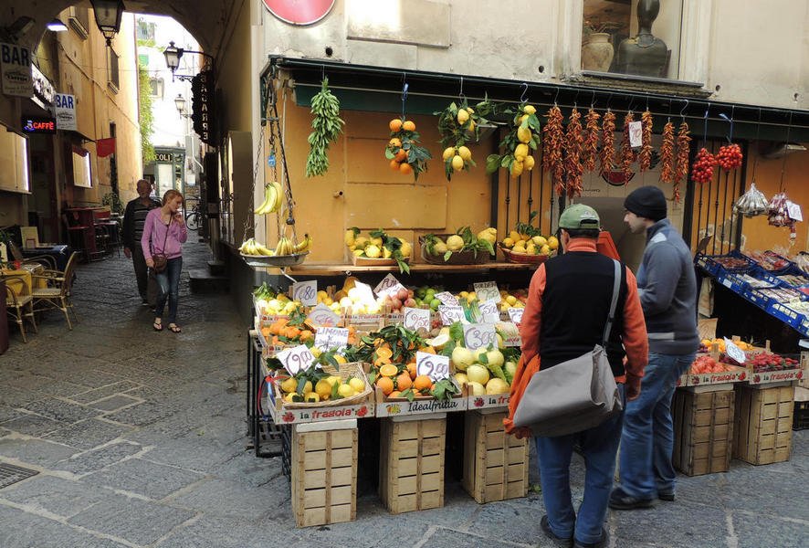 sorrentomarkets5.jpg