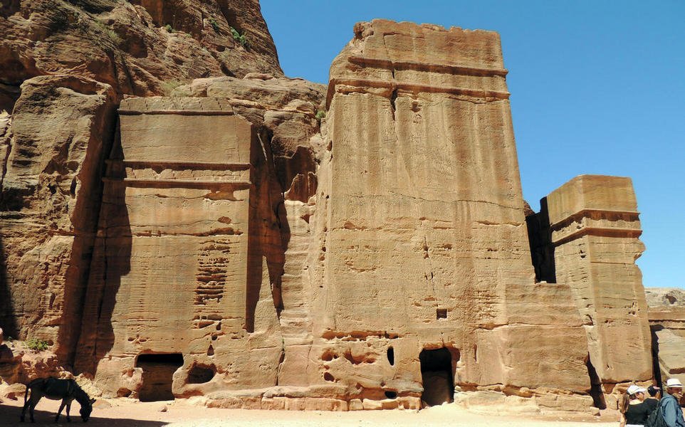 petra28.jpg