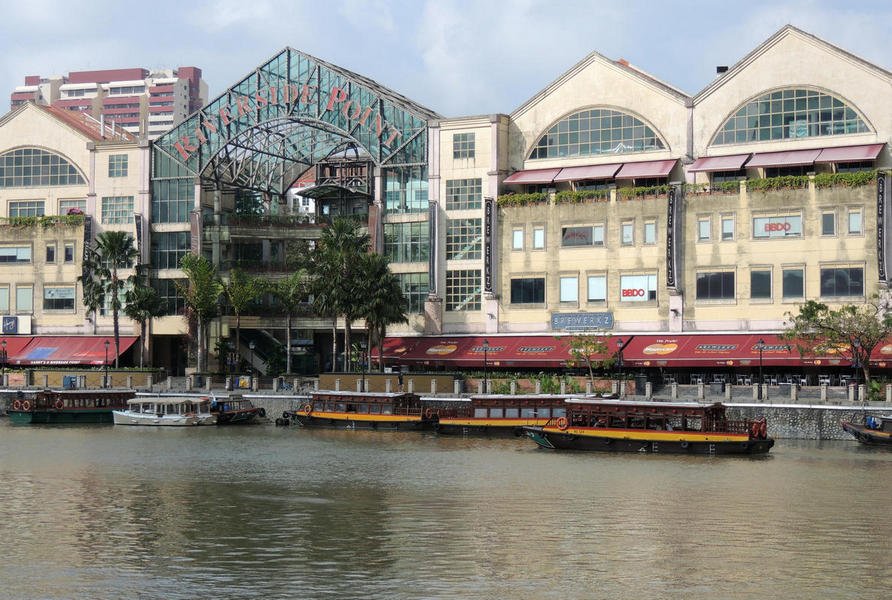singaporeriverfront.jpg