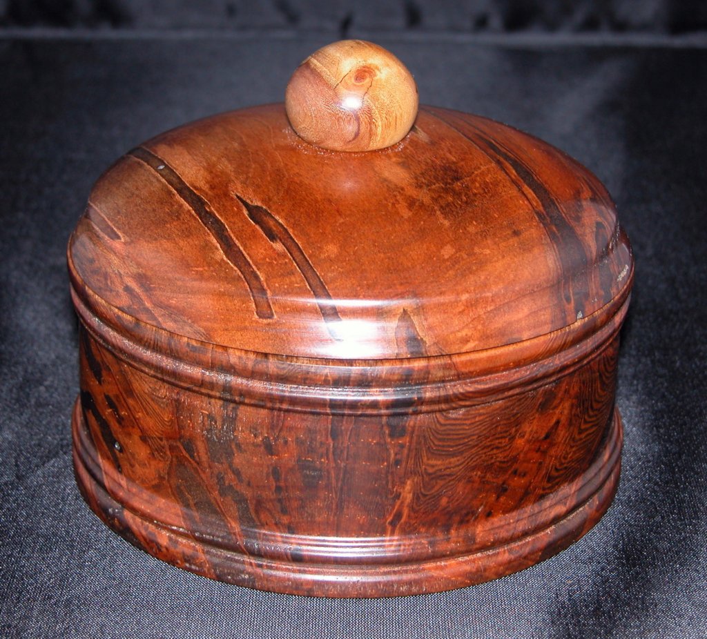 ambrosiamaplebox2.jpg