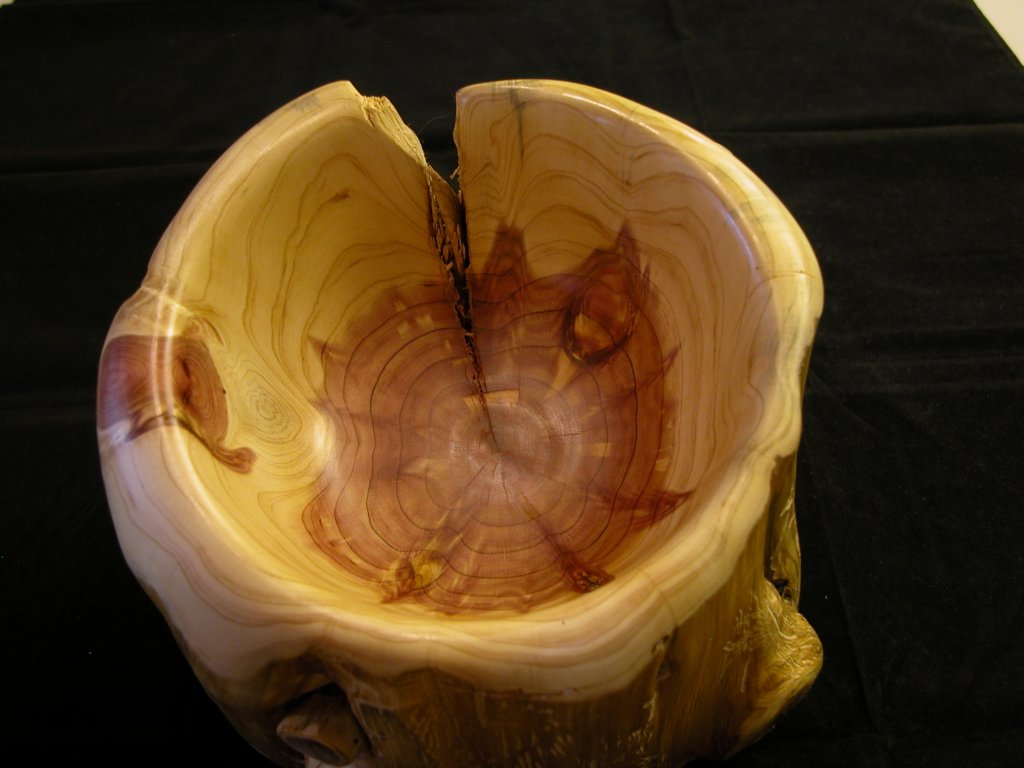 easternredcedarnaturaloutsidebowlfrictionpolished5.jpg