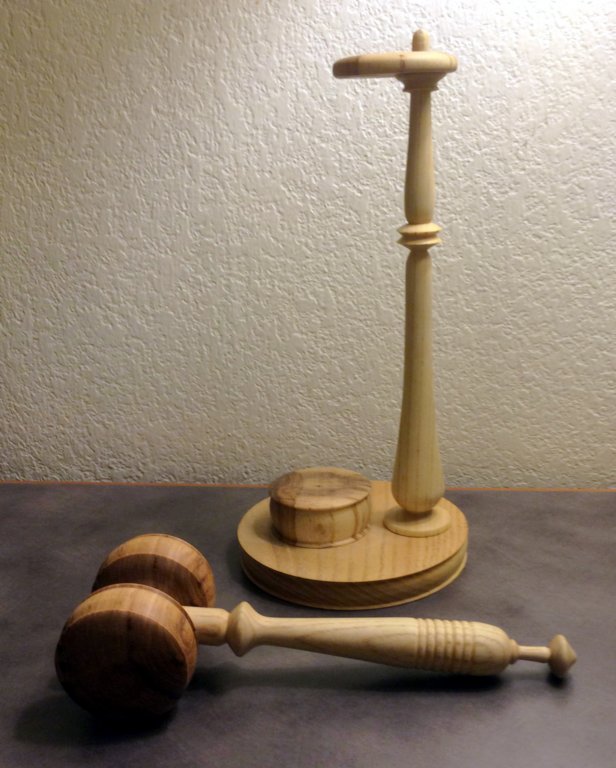 gavelstandhickoryheadandashhandle5.jpg