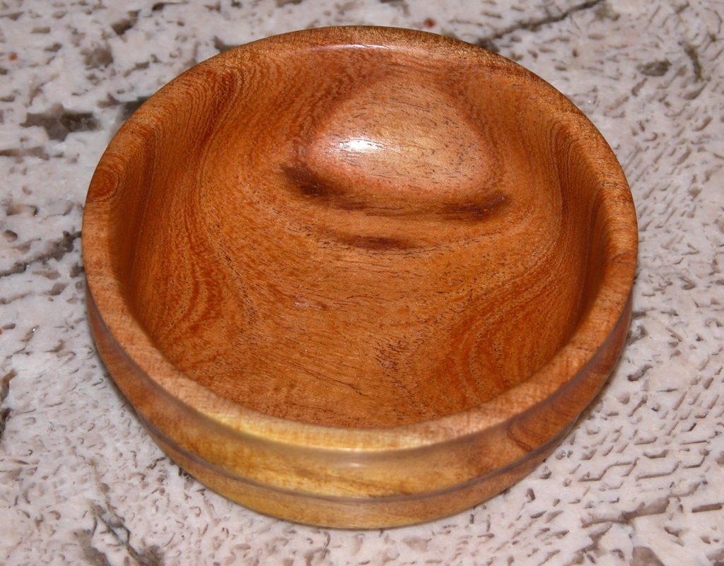 smallmesquitebowlforflytyingbench3.jpg