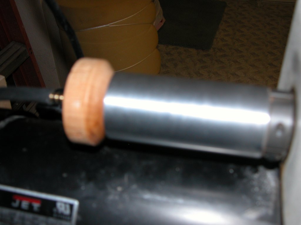 vacuumpumpandchuck4.jpg