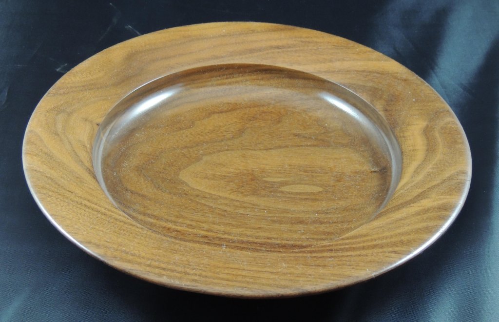 walnutplatter21.jpg